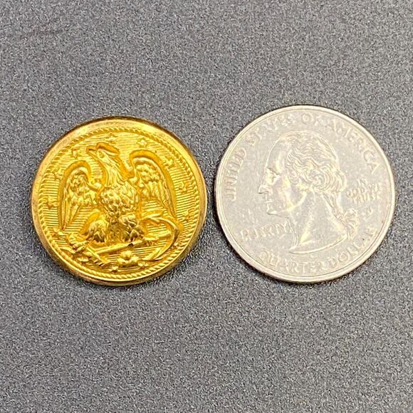 Navy Gold Tone Eagle with Anchor Waterbury Button Conn. Replacement Button (a6) - Picture 3 of 3